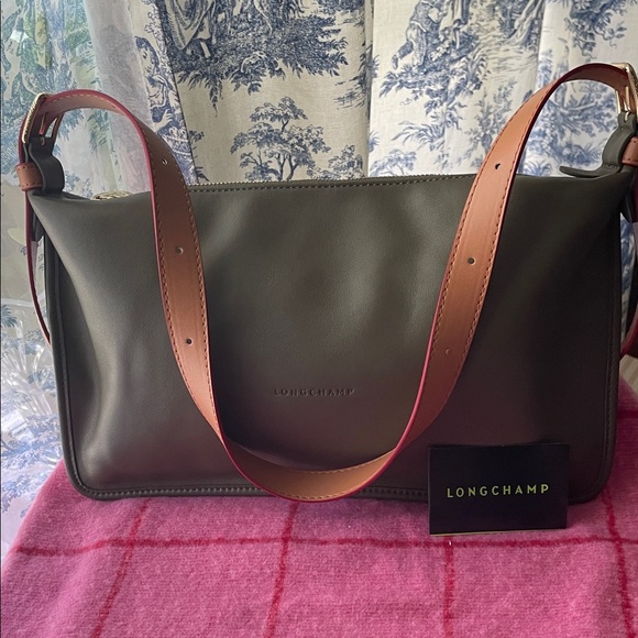 Longchamp Handbags - Longchamp Olive Green and Tan Shoulder Bag